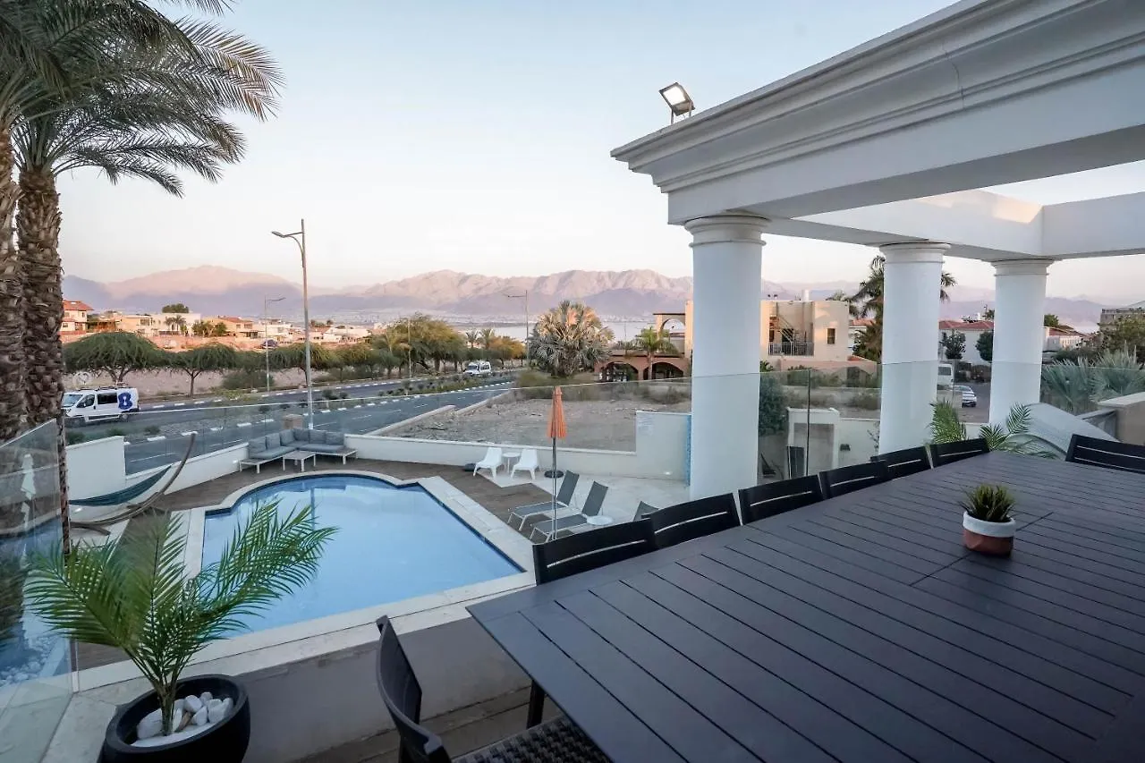 C Suite Eilat Guest house